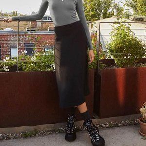 Aritzia Orta Skirt